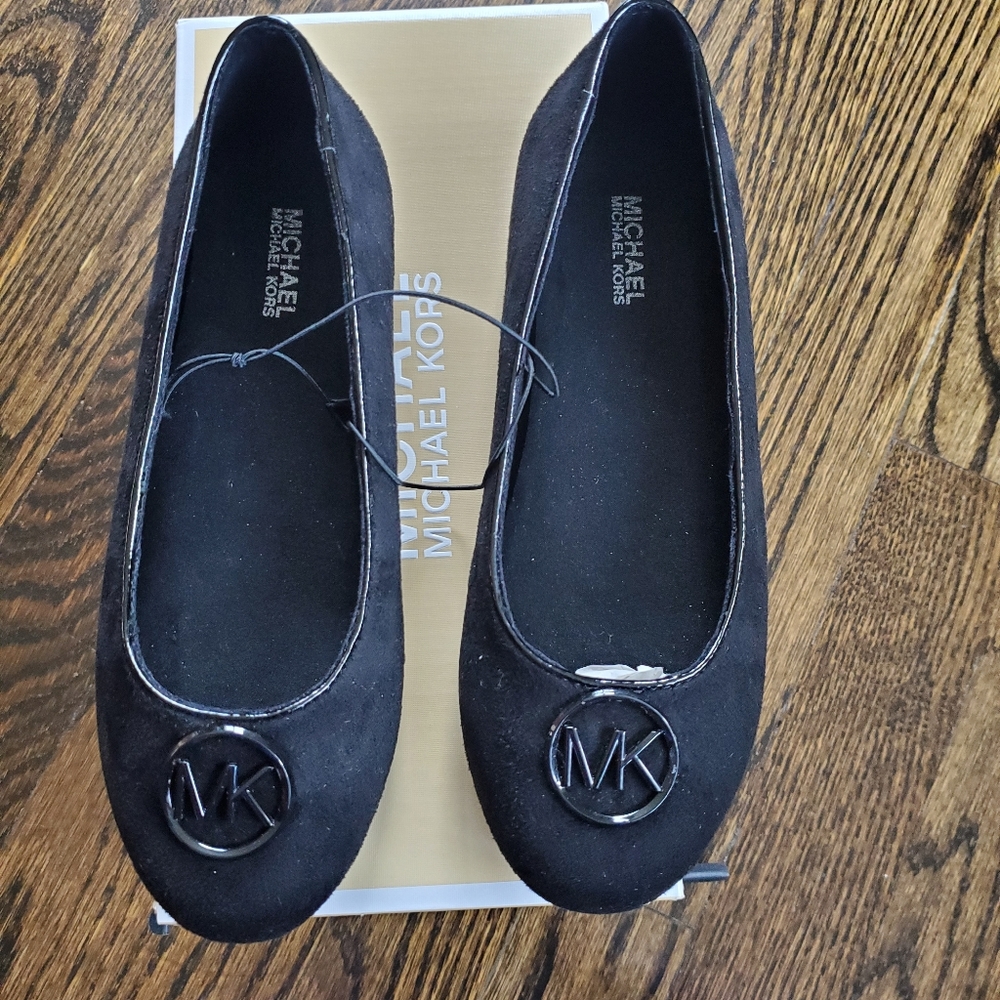 Michael Kors girls shoes brand new